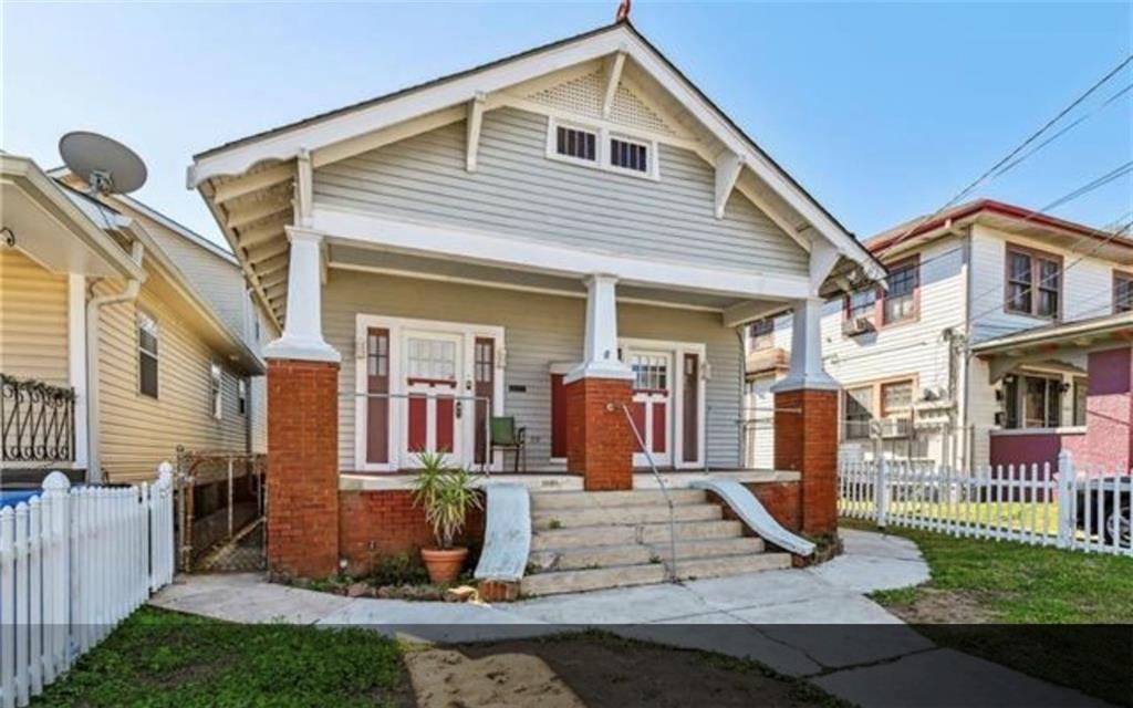 Photo 3 of Multi family home for sale at 2626 28 Acacia St, New Orleans, LA 70122 | MLS# 2577496 | Listing updated on 2026-09-18