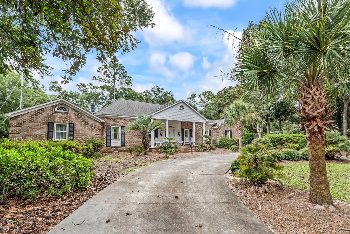 Photo 1 of Single family home for sale at 82 Cedar Ln, Myrtle Beach, SC 29572 | MLS# 2623278 | Listing updated on 2026-09-21