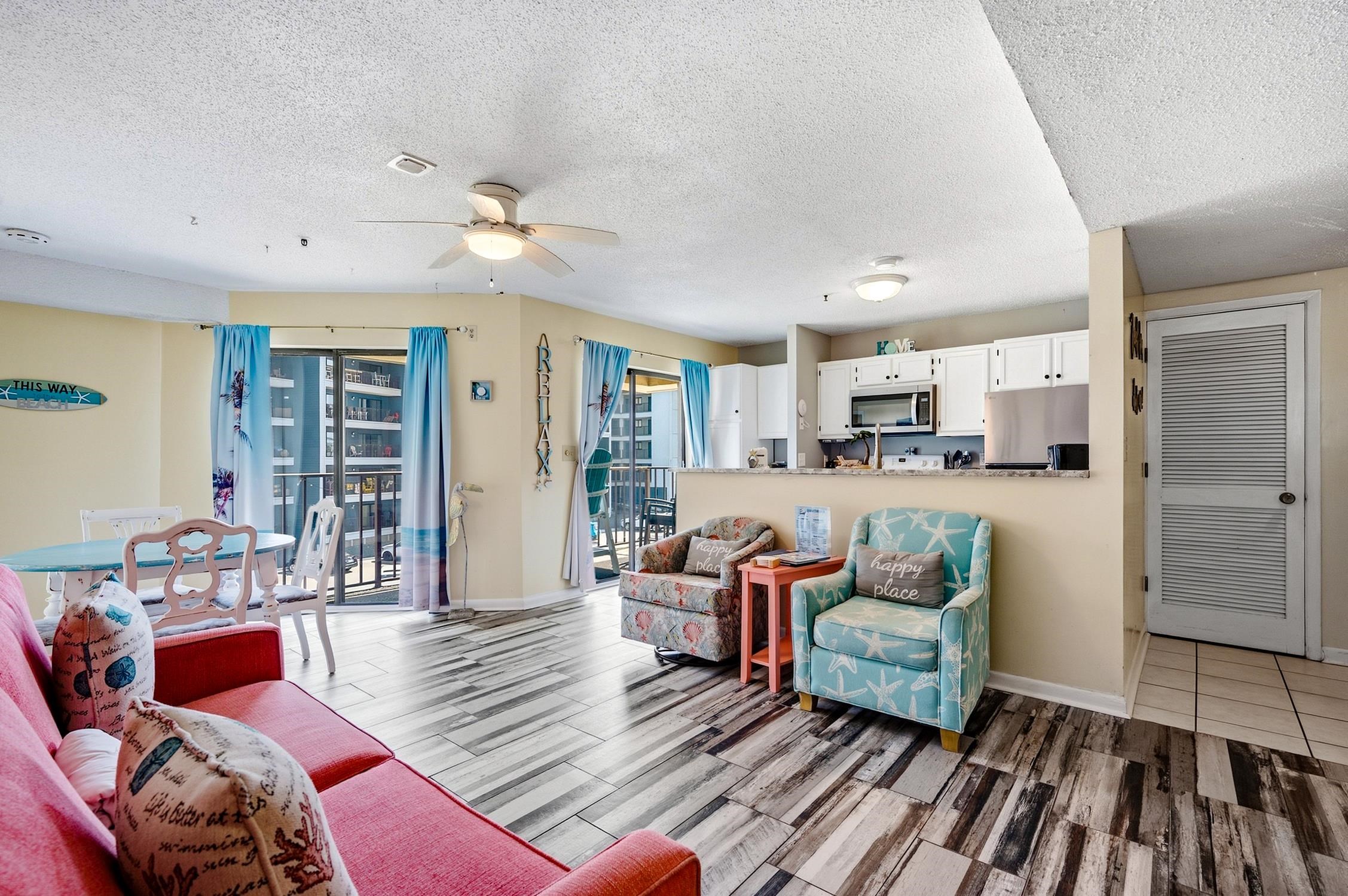 Listing Photo 4 - Condo for sale in building located at 5905 N Kings Hwy, Myrtle Beach, SC 29577 - Unit #217C