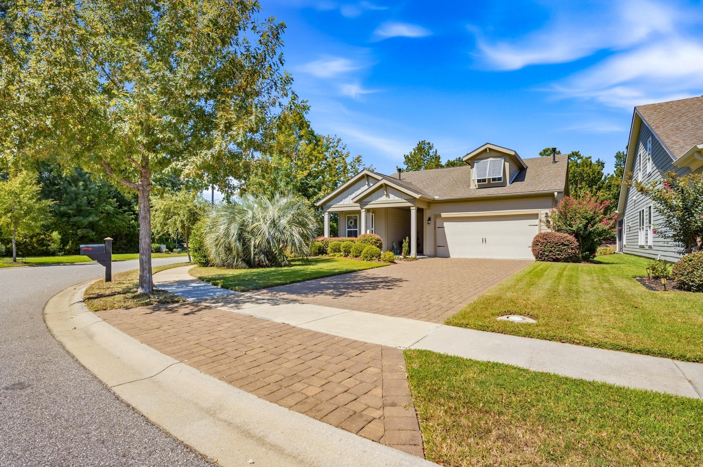 Photo 3 of Single family home for sale at 1731 Orchard Dr, Myrtle Beach, SC 29577 | MLS# 2623360 | Listing updated on 2026-09-21