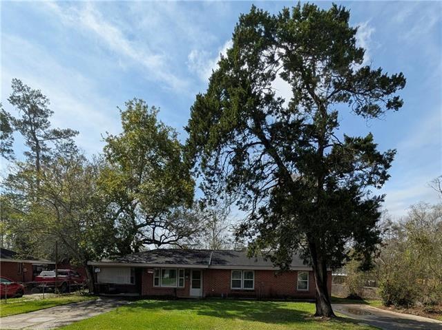 Photo 1 of Single family home for sale at 1145 S Pine St, Slidell, LA 70460 | MLS# 2578399 | Listing updated on 2026-09-22