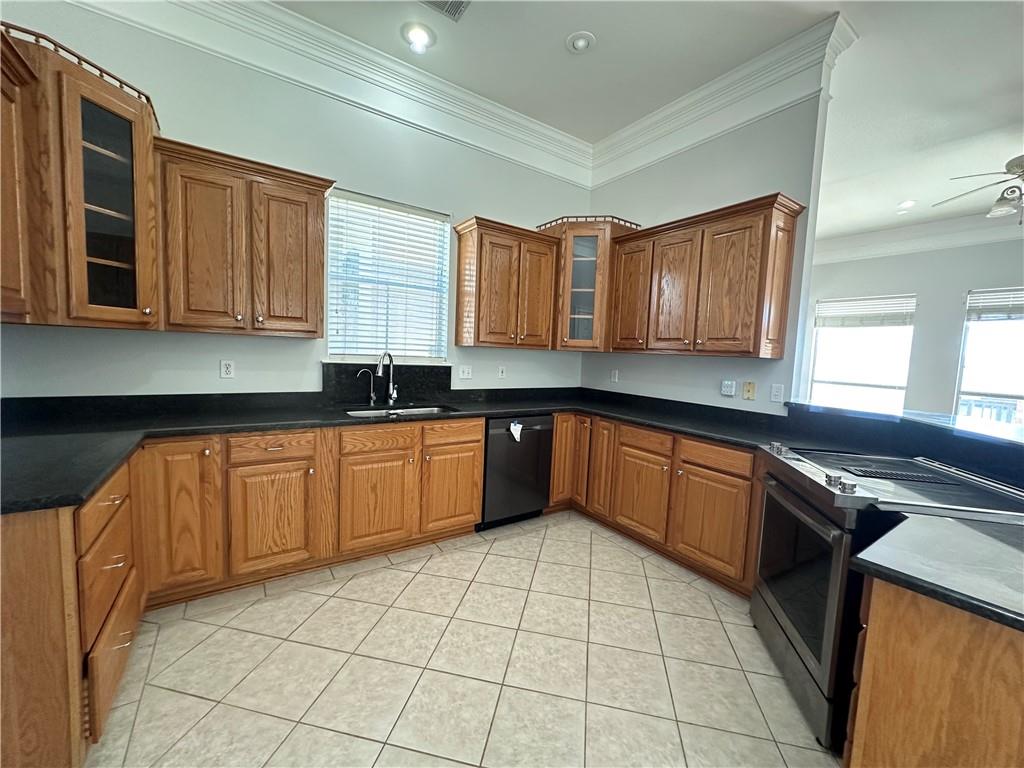 Photo 3 of Single family home for sale at 1424 Royal Palm Dr, Slidell, LA 70458 | MLS# 2578368 | Listing updated on 2026-09-23