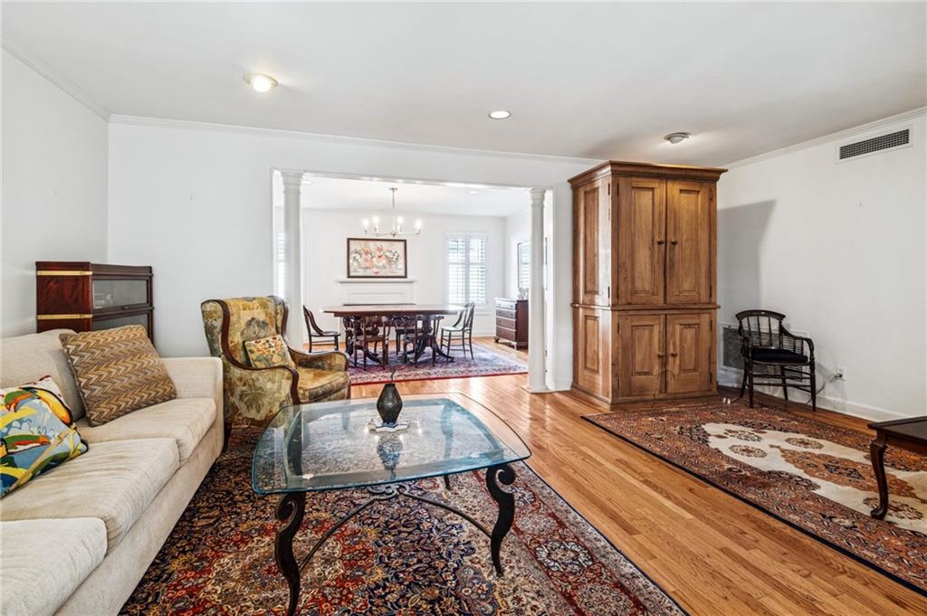 Photo 4 of Condo for sale at 5231 St Charles Ave #C, New Orleans, LA 70115 | MLS# 2578398 | Listing updated on 2026-09-23