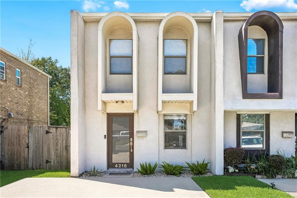 Photo 2 of Condo for sale at 4216 Clearview Pkwy #4216, Metairie, LA 70006 | MLS# 2577564 | Listing updated on 2026-09-24