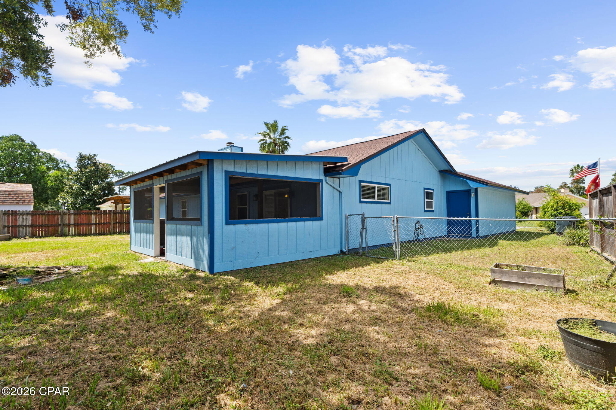 560 Lagoon Oaks Drive, Panama City Beach, FL 32408 thumbnail, photo 33 of 43