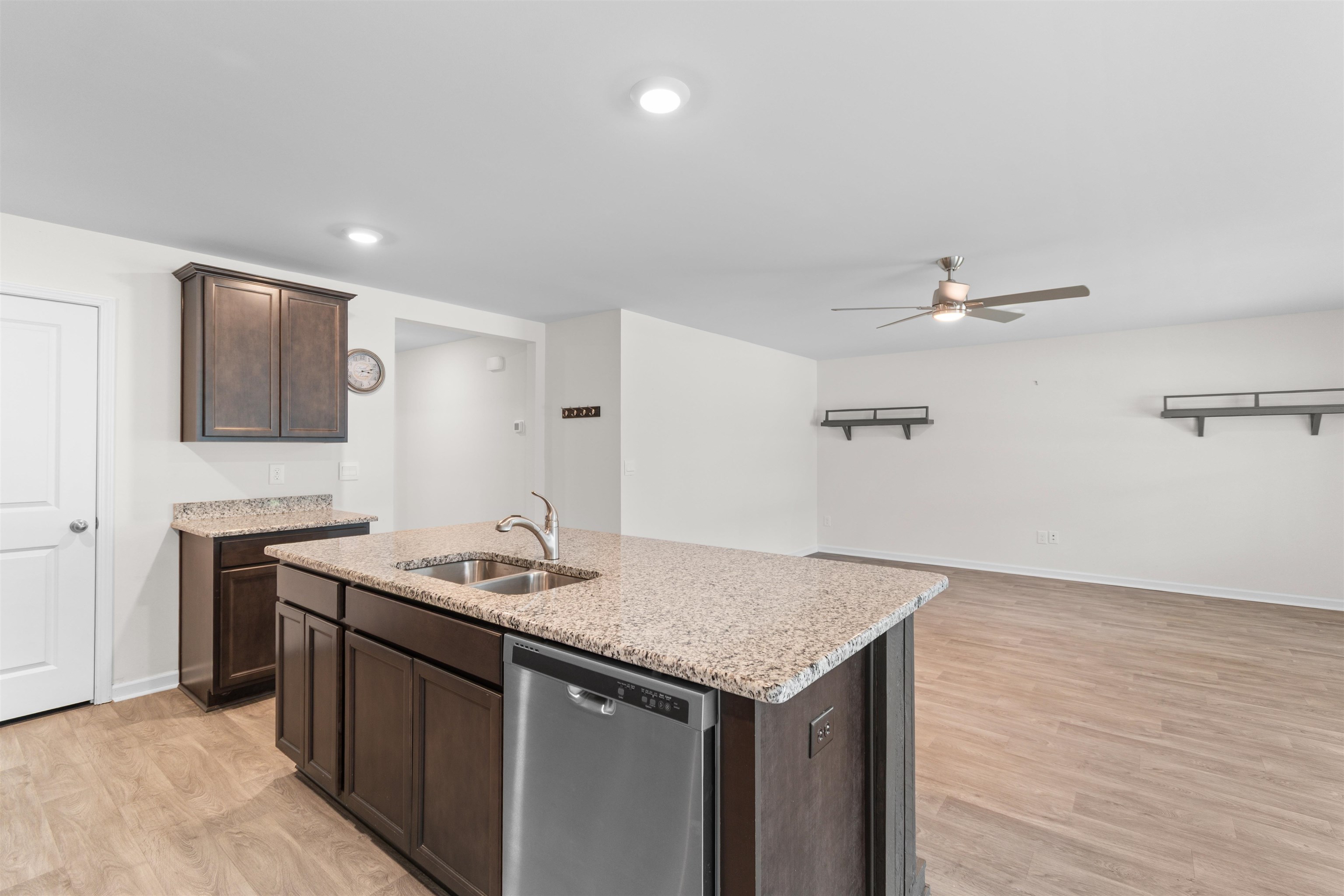 Photo 3 of Single family home for sale at 532 Woodland Farms Cir, Aynor, SC 29511 | MLS# 2623625 | Listing updated on 2026-10-04