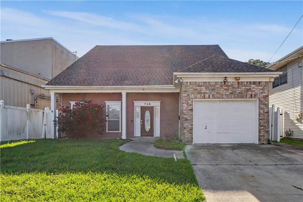 Photo 1 of Single family home for sale at 728 Elmeer Ave, Metairie, LA 70005 | MLS# 2578558 | Listing updated on 2026-09-25