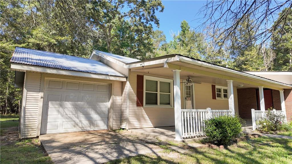 Photo 3 of Single family home for sale at 42309 La 445 Hwy, Ponchatoula, LA 70454 | MLS# 2578785 | Listing updated on 2026-09-25