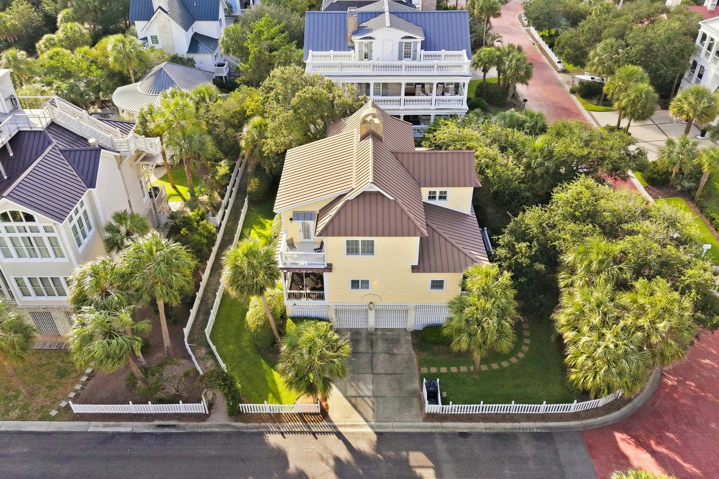 2623699 | Photo 77