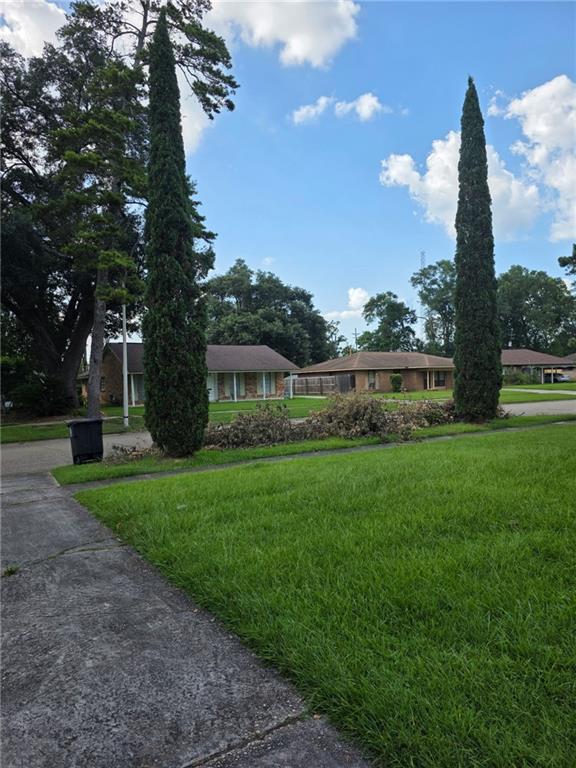 Photo 1 of Single family home for sale at 8136 Franwood Dr, Baton Rouge, LA 70806 | MLS# 2578839 | Listing updated on 2026-09-26