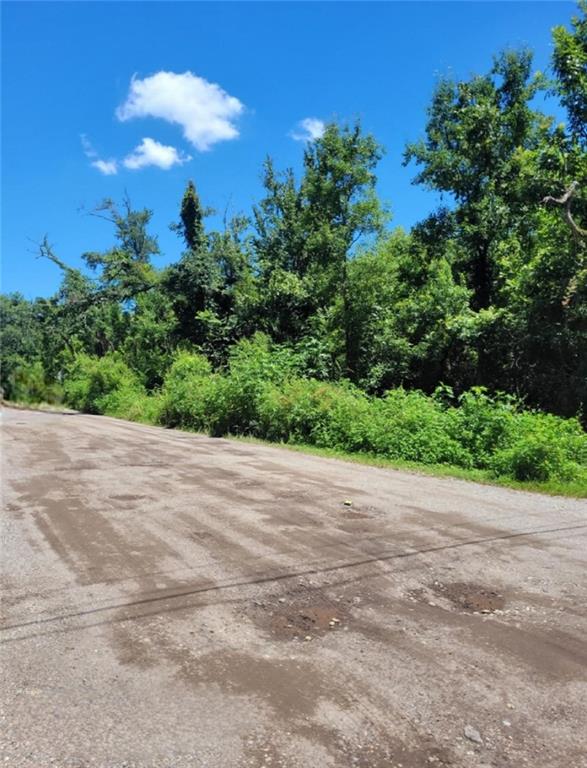 Photo 1 of Land for sale at 11860 Willow Dr, New Orleans, LA 70131 | MLS# 2578819 | Listing updated on 2026-09-25