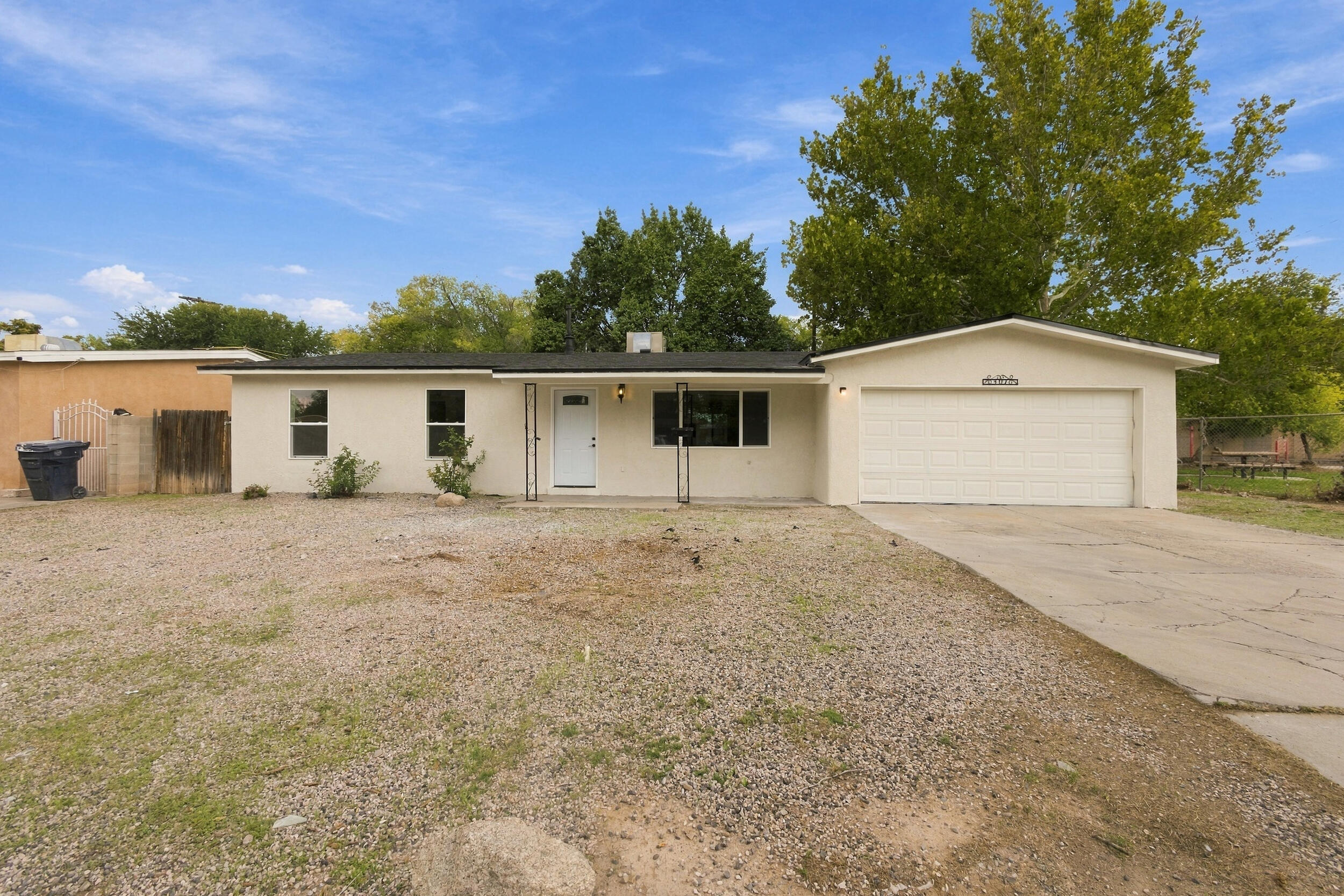 307 Osage Place, Albuquerque NM 87105