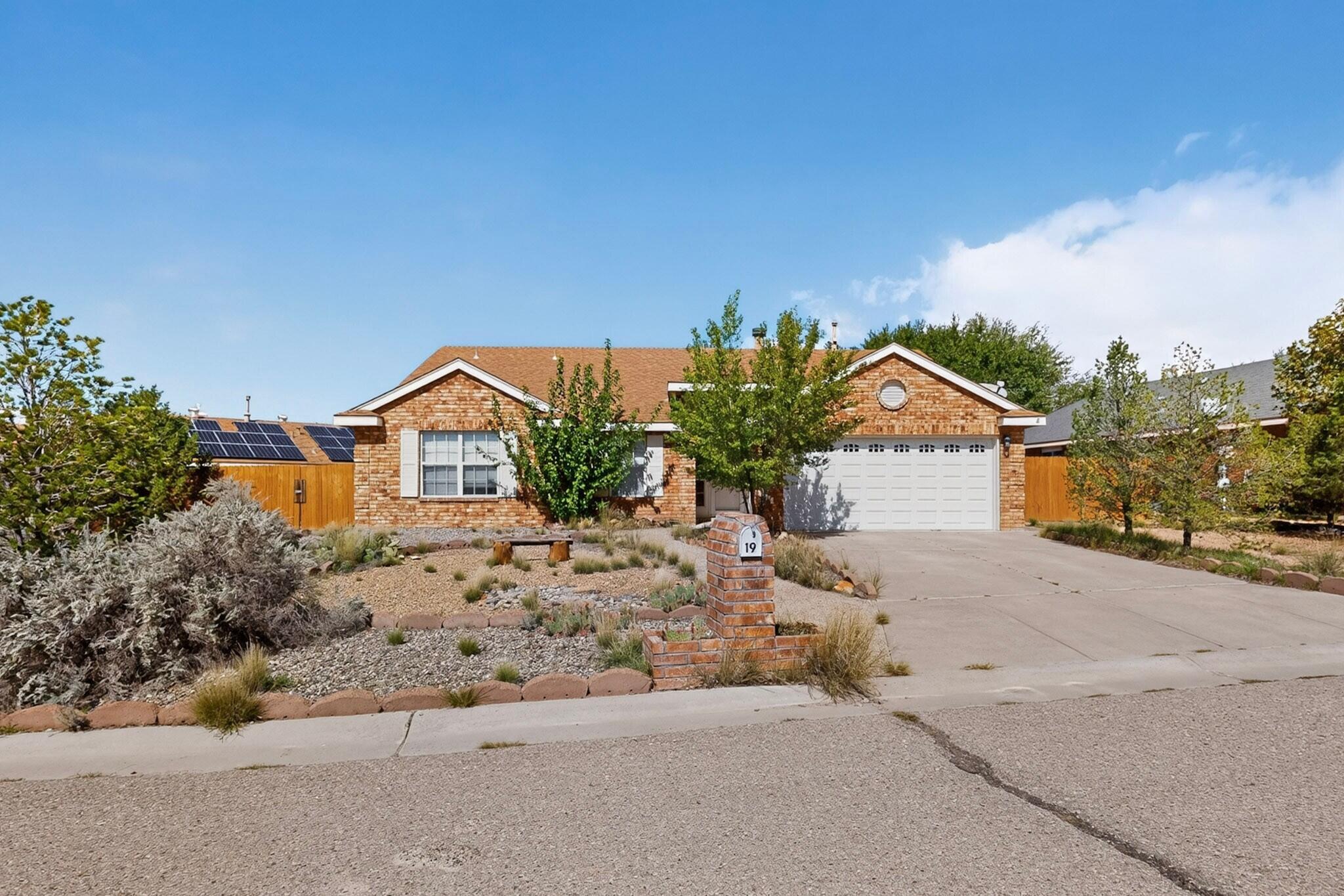 Photo 2 of Single family home for sale at 19 Pinon Ave, Los Lunas, NM 87031 | MLS# 1111574 | Listing updated on 2026-10-03