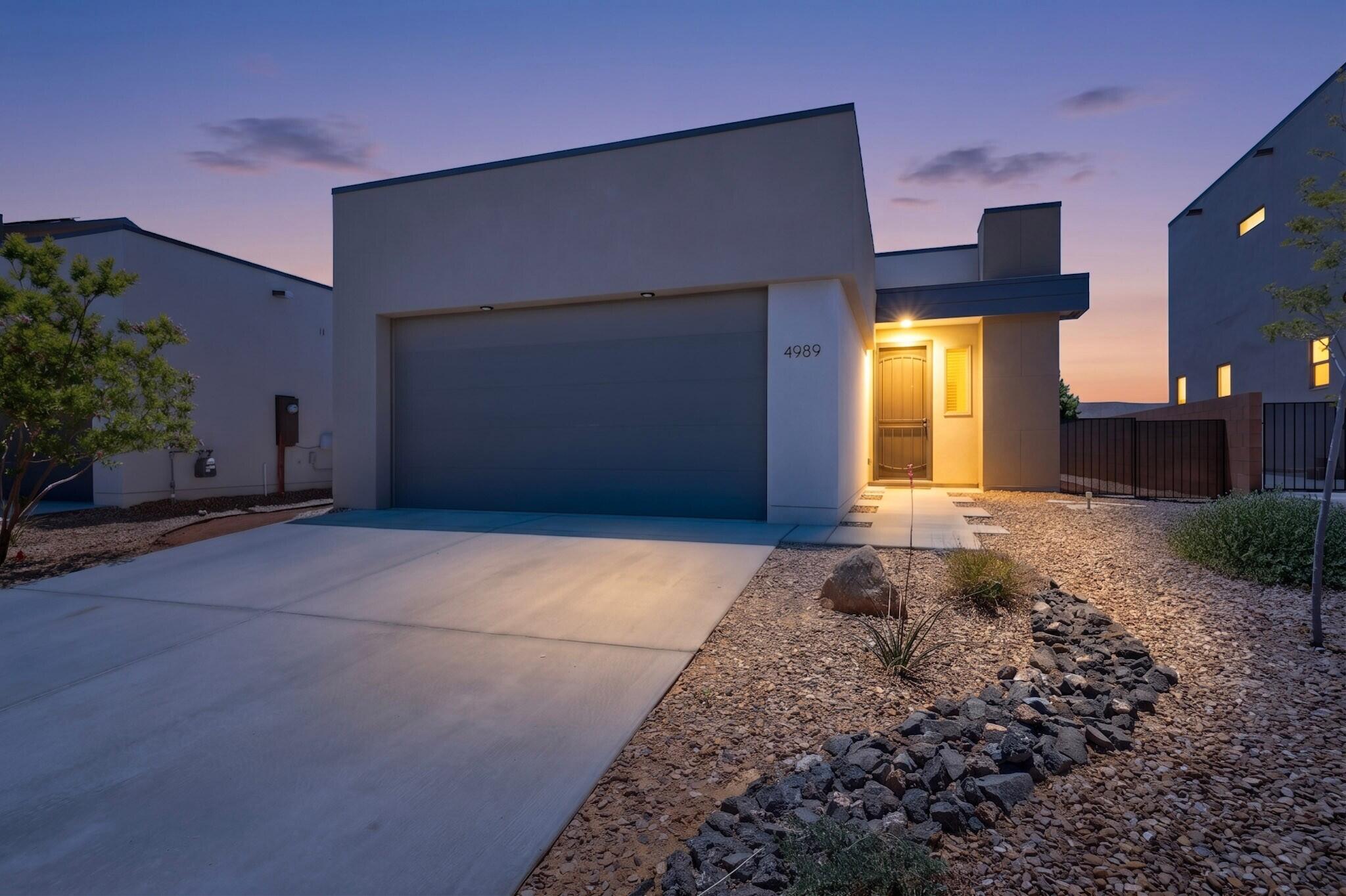 Photo 2 of Single family home for sale at 4989 Findley St Sw, Los Lunas, NM 87031 | MLS# 1111578 | Listing updated on 2026-09-26
