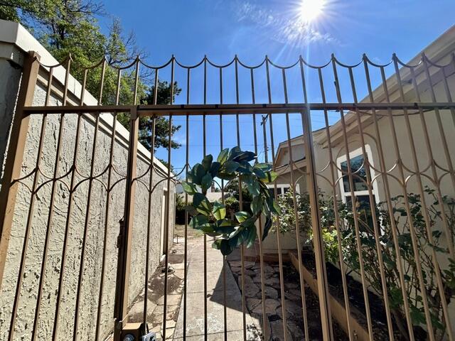 Photo 3 of Single family home for sale at 3800 Denise Ct Ne, Albuquerque, NM 87111 | MLS# 1111598 | Listing updated on 2026-10-21
