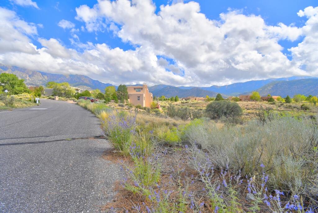 Photo 4 of Land for sale at 1562 Eagle Ridge Ct NE, Albuquerque, NM 87122 | MLS# 1111635 | Listing updated on 2026-09-30