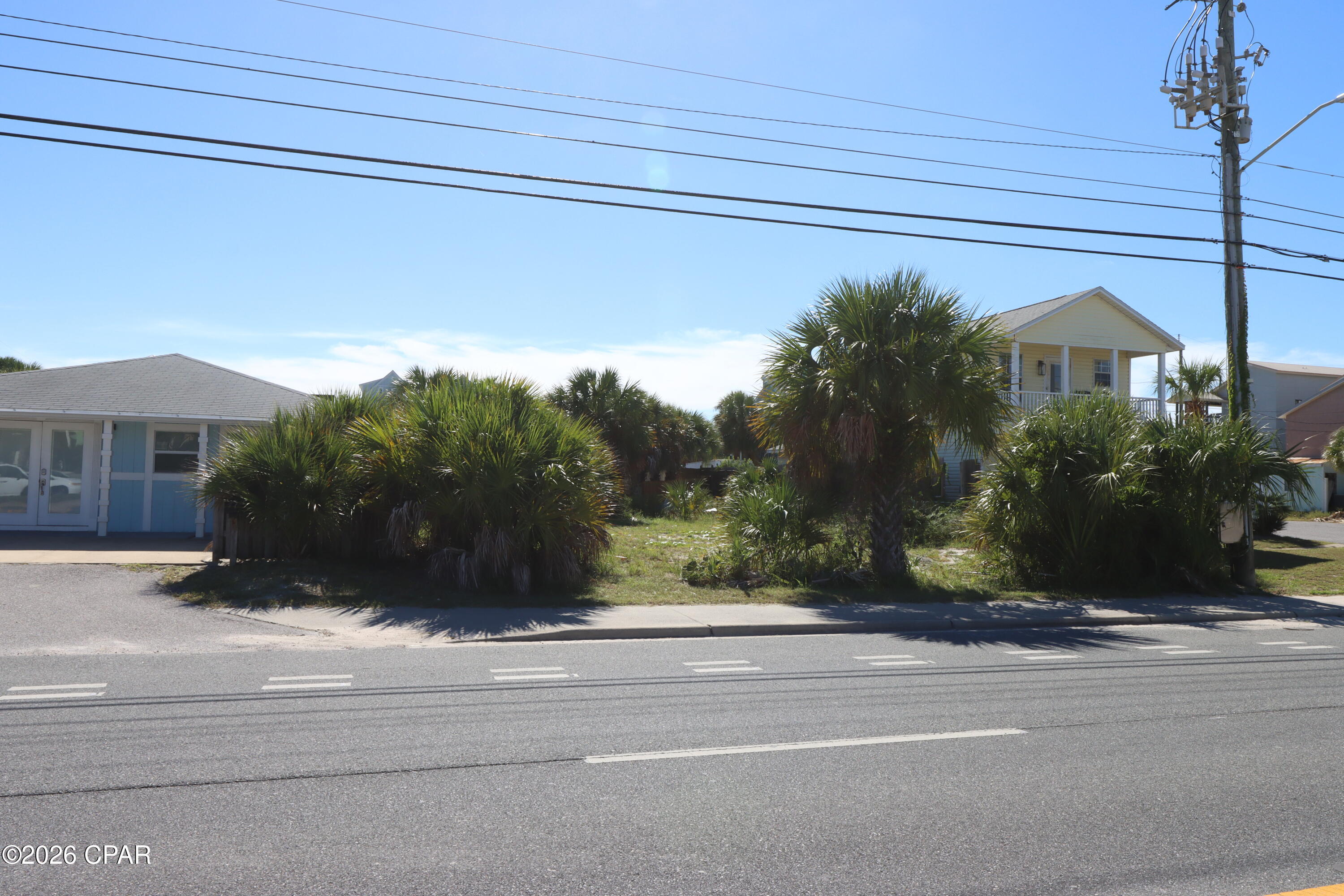 6727 Thomas Drive, Panama City Beach, FL 32408 thumbnail, photo 19 of 23