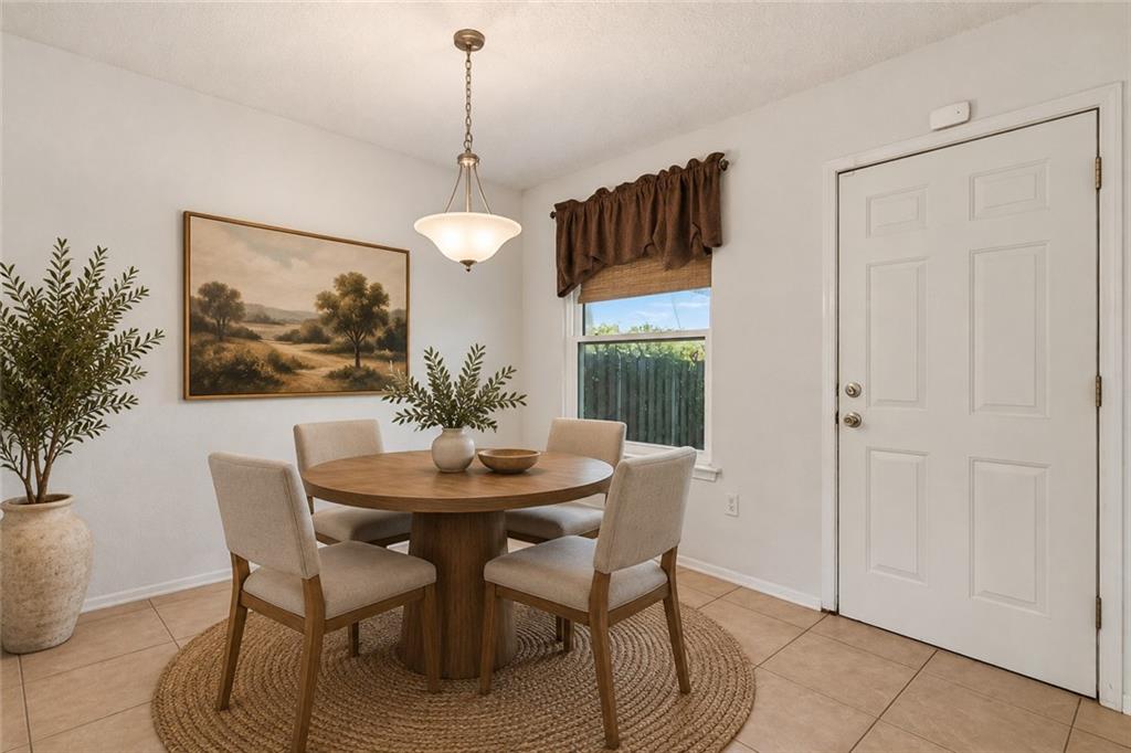 Photo 4 of Single family home for sale at 3816 Aspen Dr, Harvey, LA 70058 | MLS# 2579032 | Listing updated on 2026-09-29