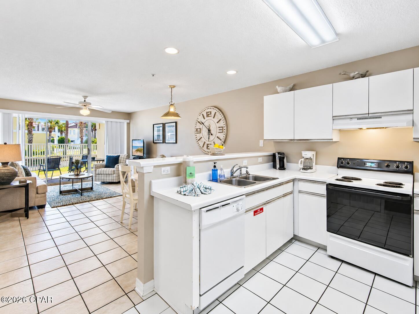Listing Photo 5 - Condo for sale in building located at 2606 Scenic Gulf Dr, Miramar Beach, FL 32550 - Unit #1111