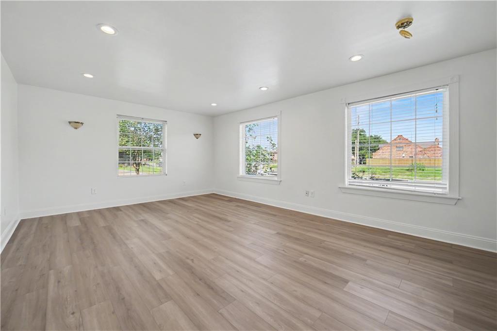 Photo 3 of Single family home for sale at 4421 Neyrey Dr, Metairie, LA 70002 | MLS# 2579531 | Listing updated on 2026-09-30