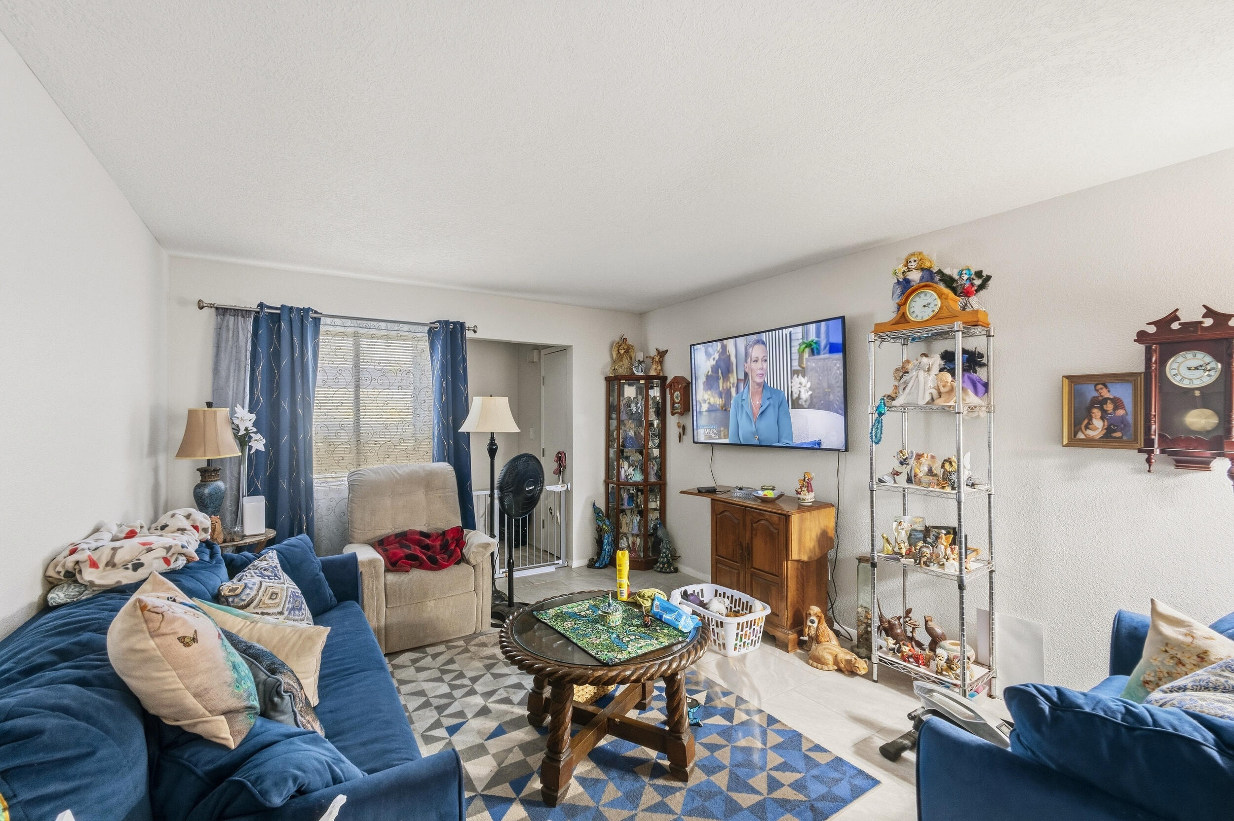 Photo 3 of Condo for sale at 3501 Juan Tabo Blvd NE #1013, Albuquerque, NM 87111 | MLS# 1111738 | Listing updated on 2026-09-30