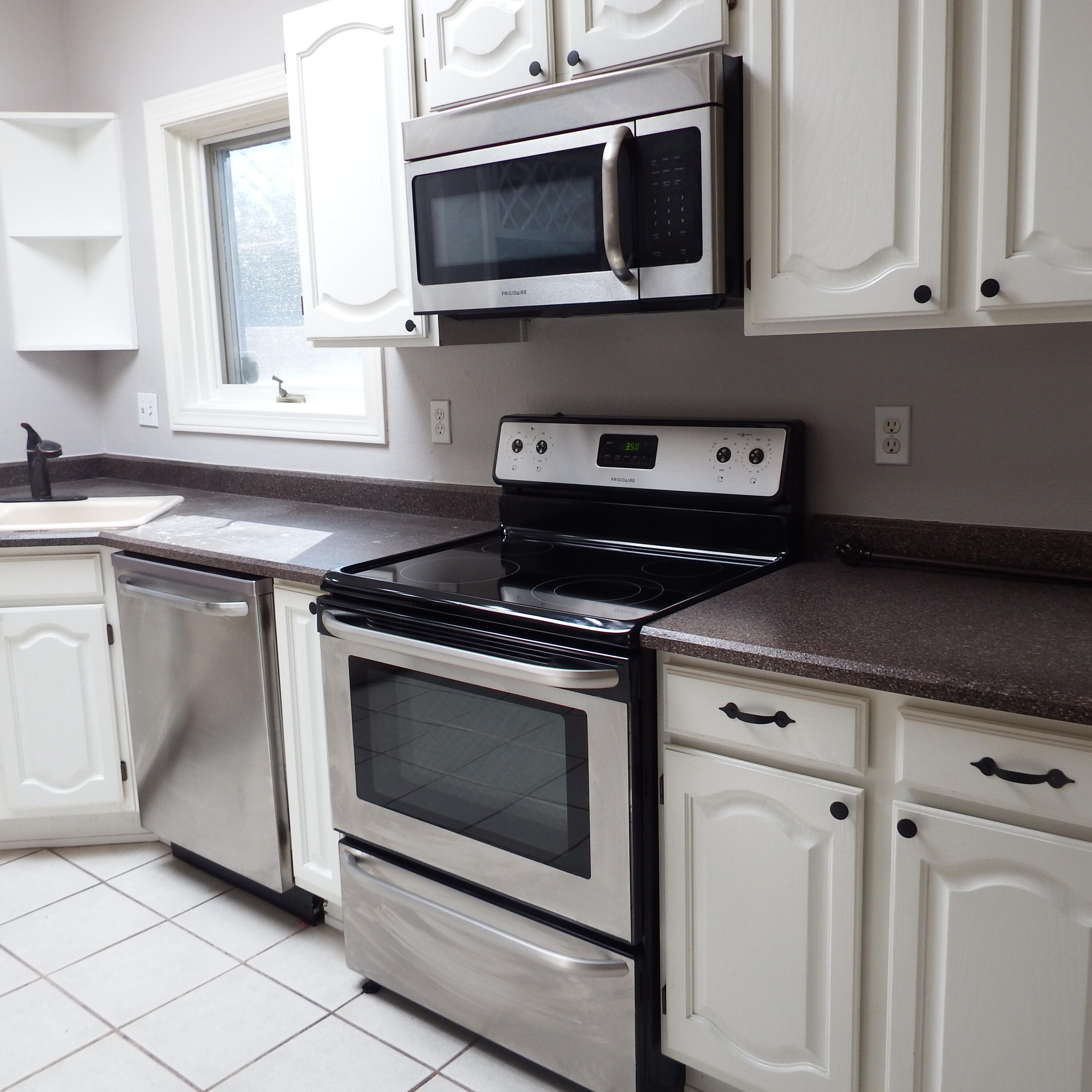 Photo 4 of Townhouse for sale at 6645 Ruby St NE, Albuquerque, NM 87109 | MLS# 1111756 | Listing updated on 2026-10-09