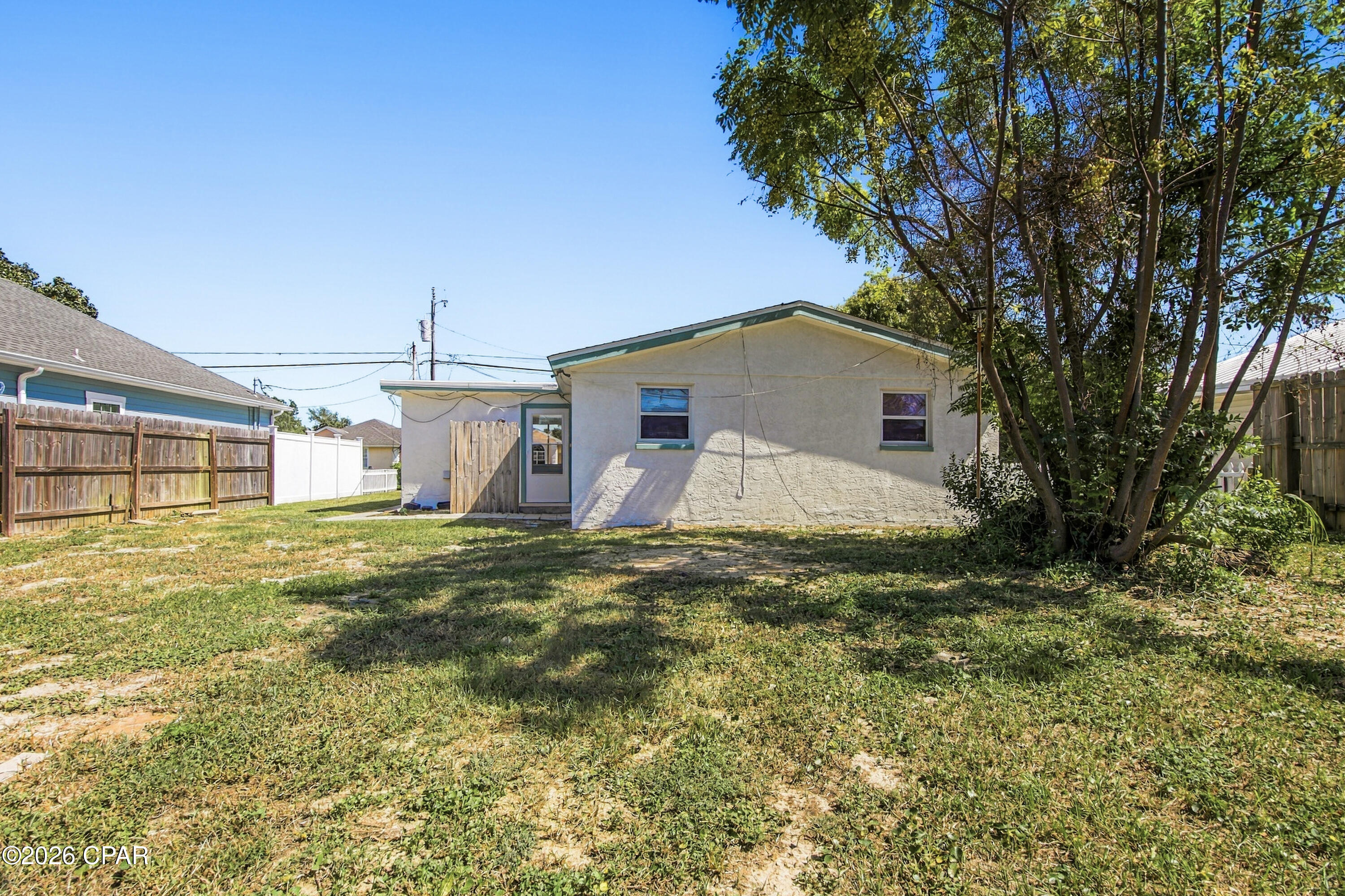 404 Wisteria Street, Panama City Beach, FL 32407 thumbnail, photo 16 of 22