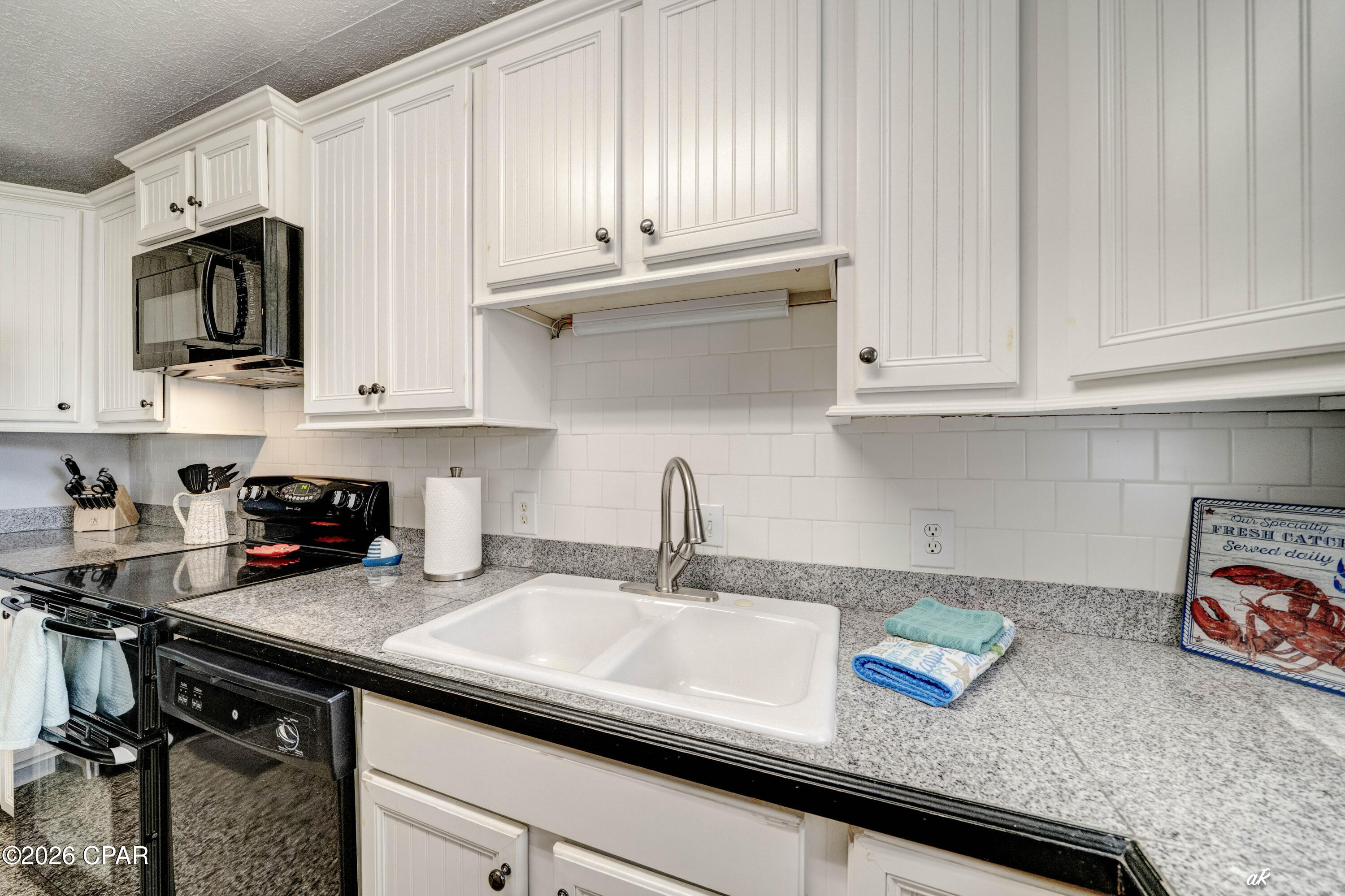 206 Malaga Place, Panama City Beach, FL 32413 thumbnail, photo 16 of 37