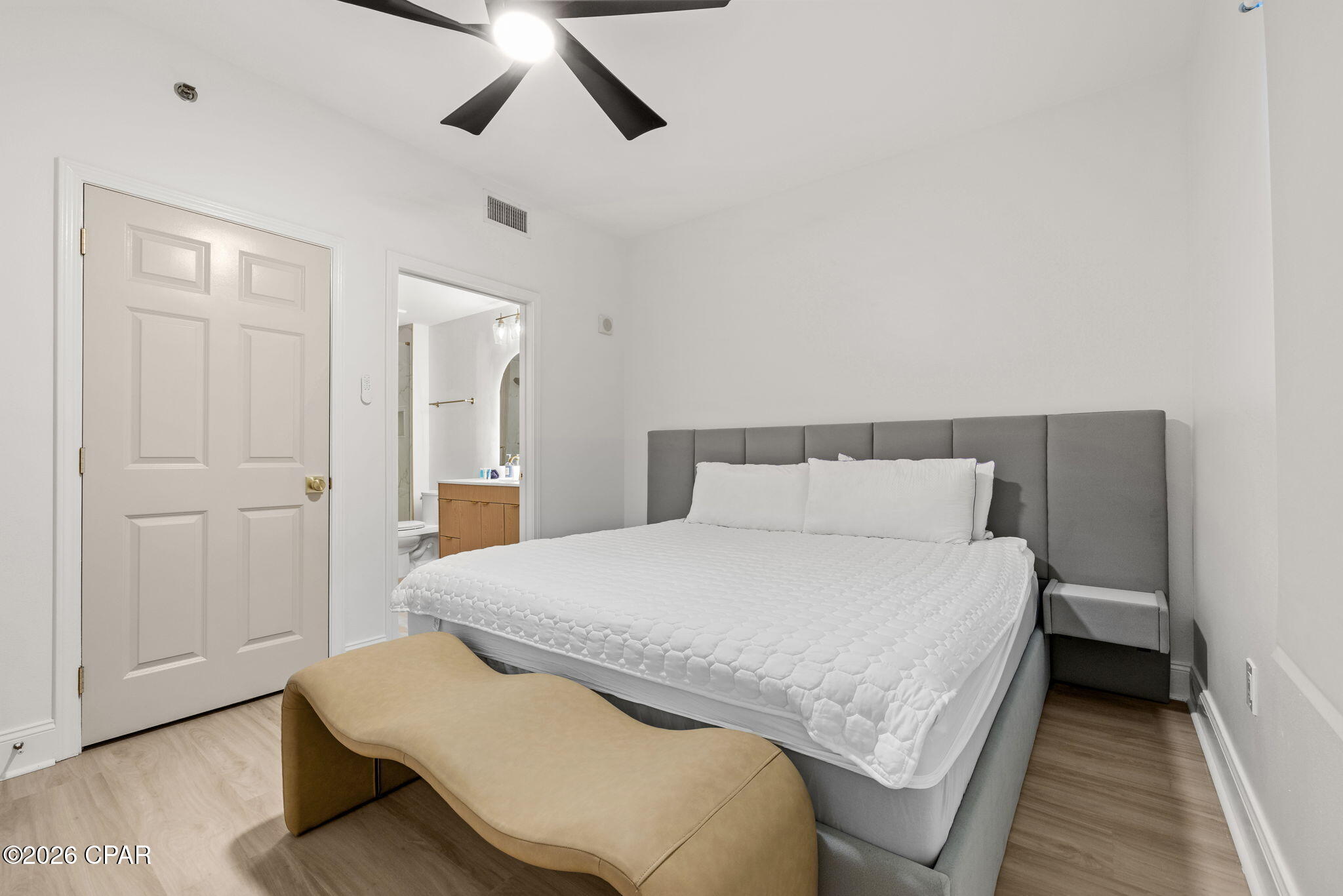 9860 S Thomas Drive 1913, Panama City Beach, FL 32408 thumbnail, photo 23 of 52