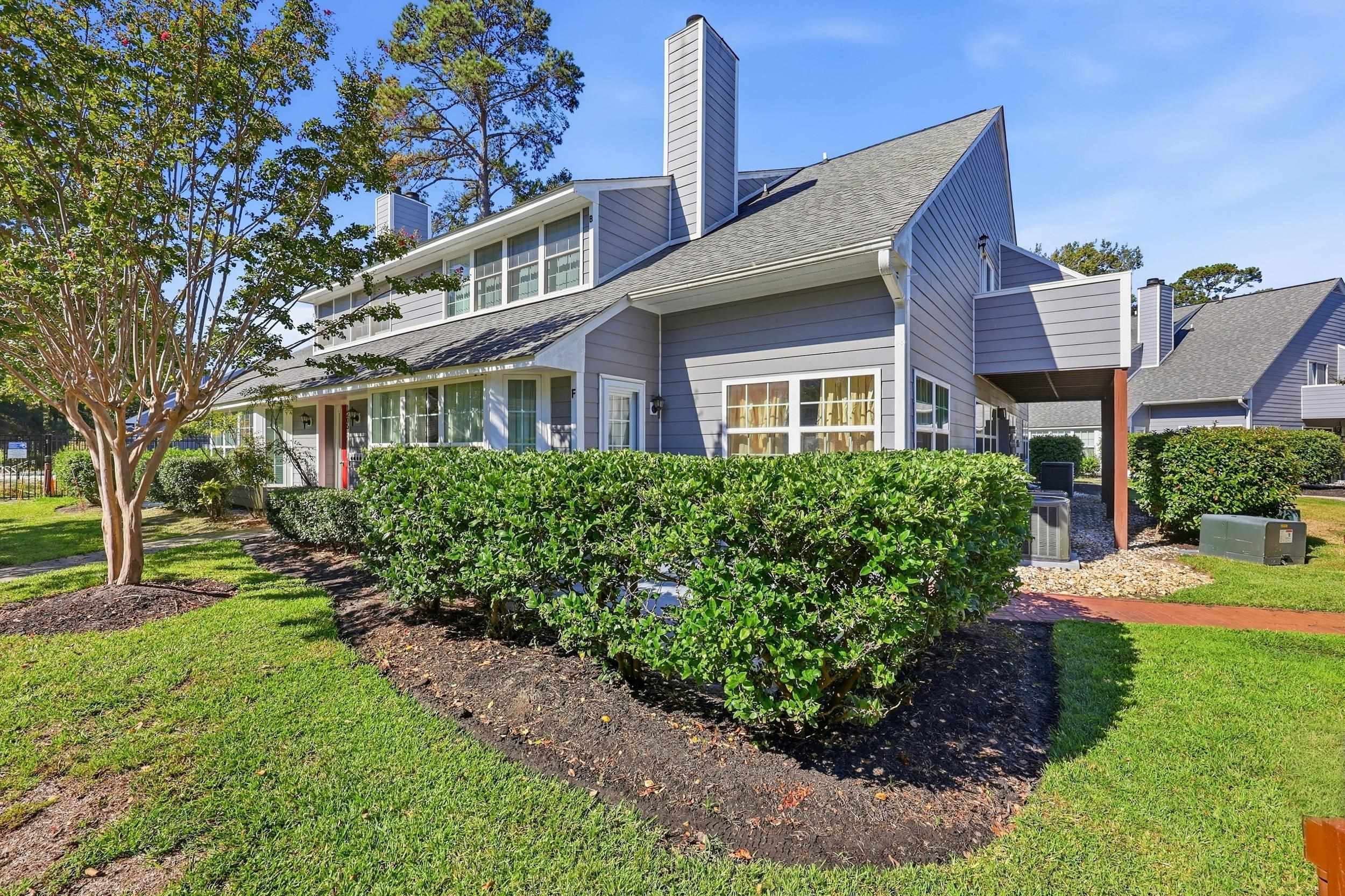 1205 Tiffany Ln.