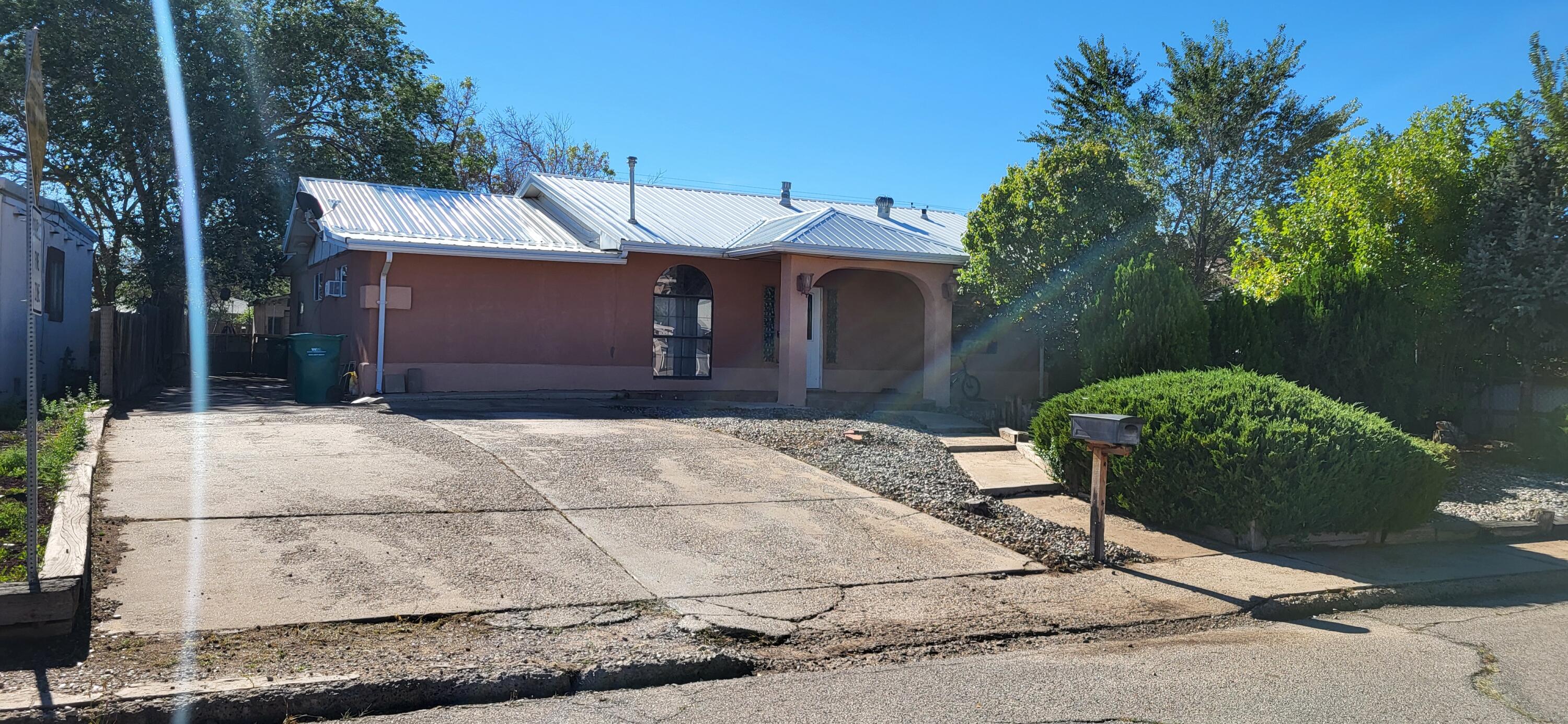 Photo 2 of Single family home for sale at 1516 Del Norte Blvd, Grants, NM 87020 | MLS# 1111792 | Listing updated on 2026-10-21