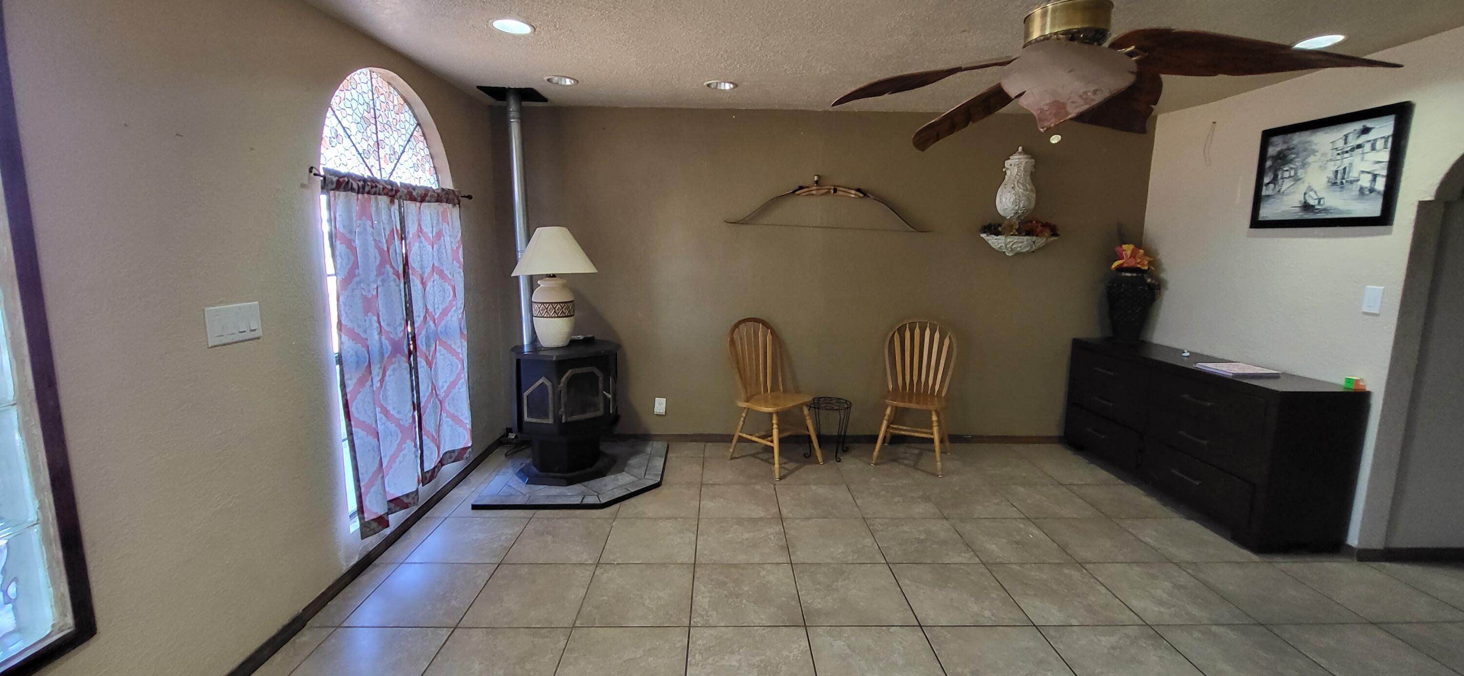 Photo 4 of Single family home for sale at 1516 Del Norte Blvd, Grants, NM 87020 | MLS# 1111792 | Listing updated on 2026-10-01