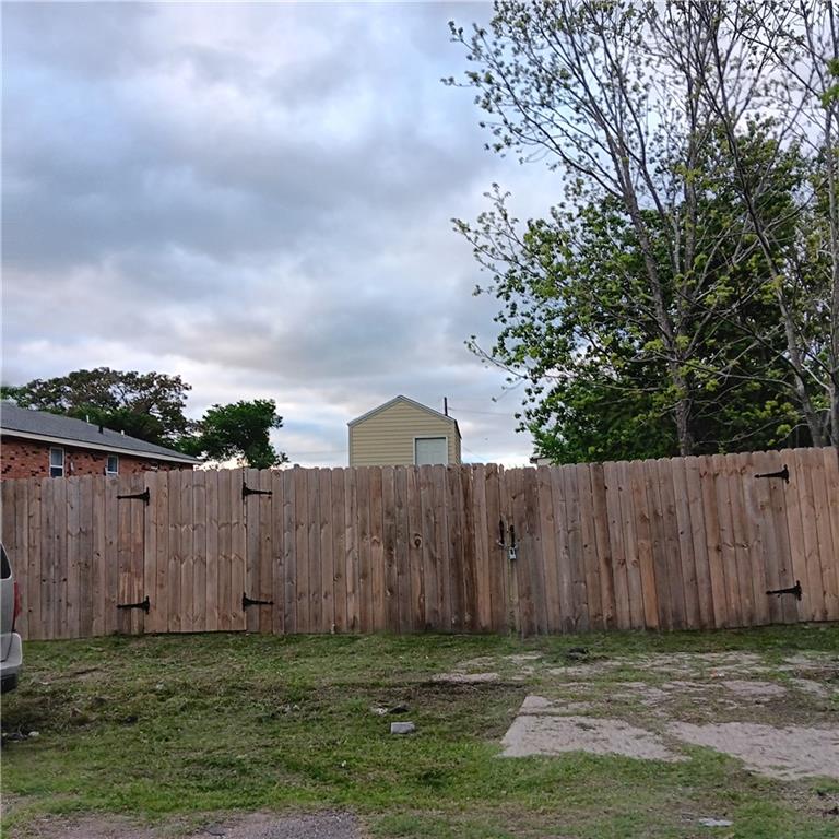 Photo 2 of Land for sale at 2751 Bay St, New Orleans, LA 70122 | MLS# 2578431 | Listing updated on 2026-10-01