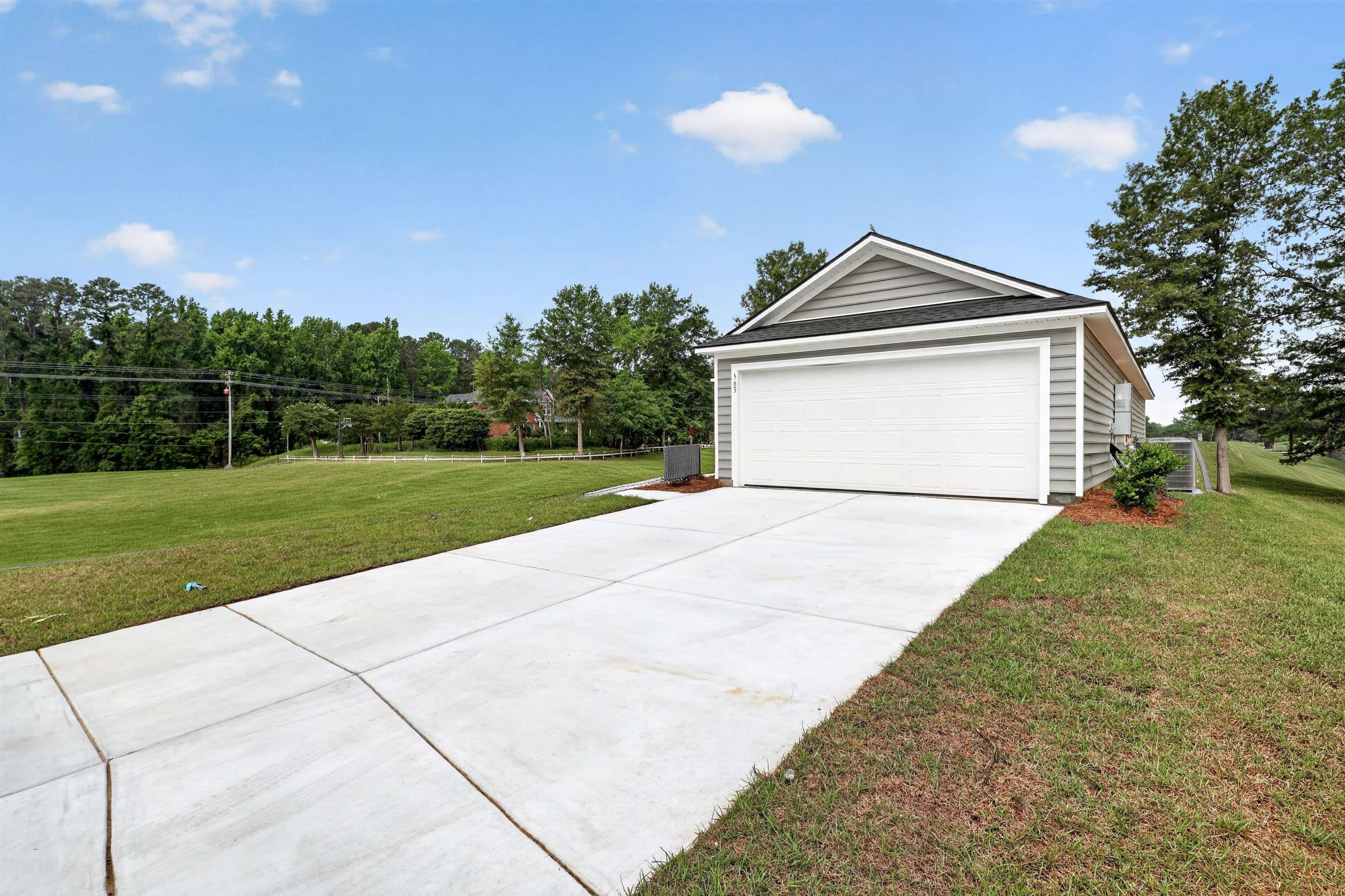 Photo 3 of Single family home for sale at 272 Pleasant Valley Dr, Loris, SC 29569 | MLS# 2624202 | Listing updated on 2026-10-01
