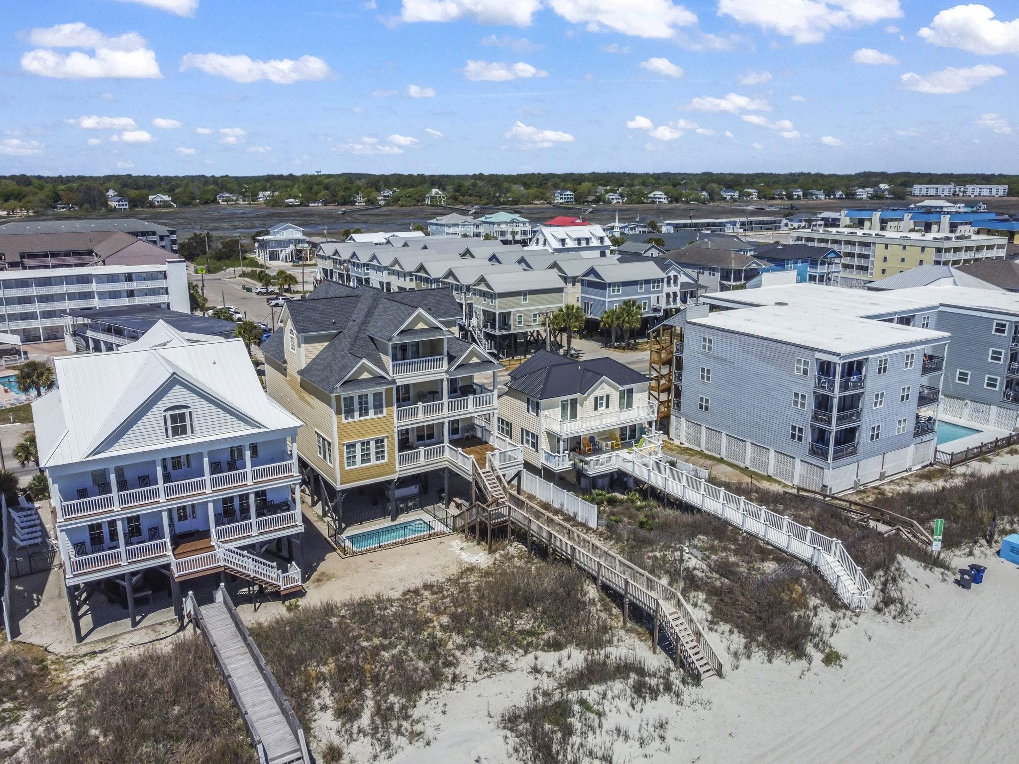 Photo 3 of Mansion for sale at 132 N Waccamaw Dr, Murrells Inlet, SC 29576 | MLS# 2624211 | Listing updated on 2026-10-01