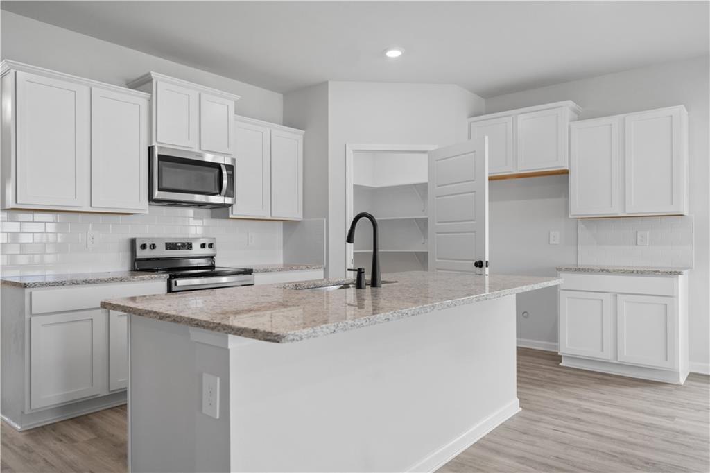Photo 3 of Sale Pending at 3224 Tide Wind Dr, Slidell, LA 70461 | MLS# 2579820 | Listing updated on 2026-10-01