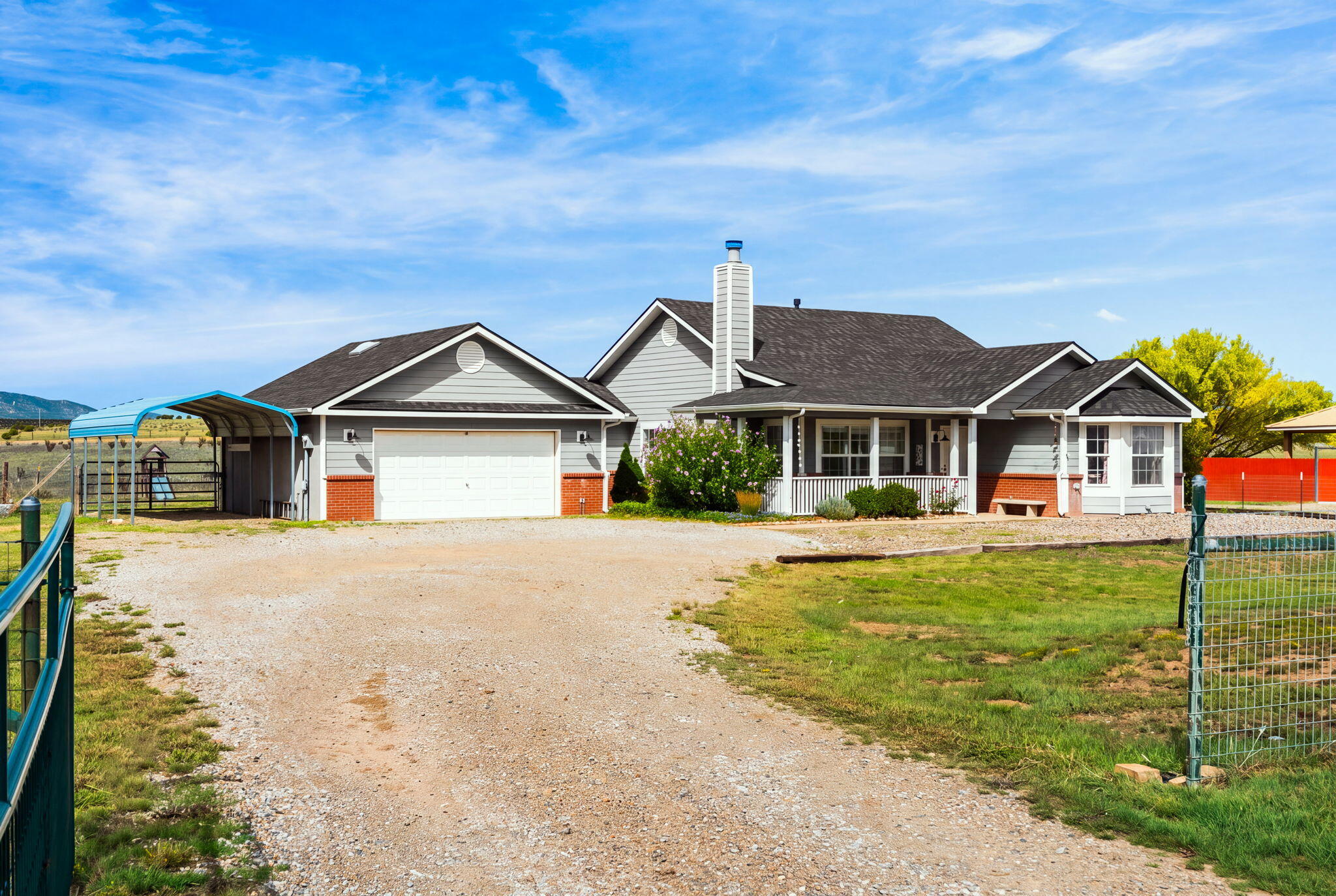 Photo 3 of Sale Pending at 46 Epoch Dr, Edgewood, NM 87015 | MLS# 1111725 | Listing updated on 2026-10-10