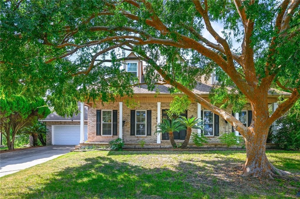 Photo 1 of Single family home for sale at 13 Mission Hills Dr, Slidell, LA 70458 | MLS# 2579491 | Listing updated on 2026-10-02