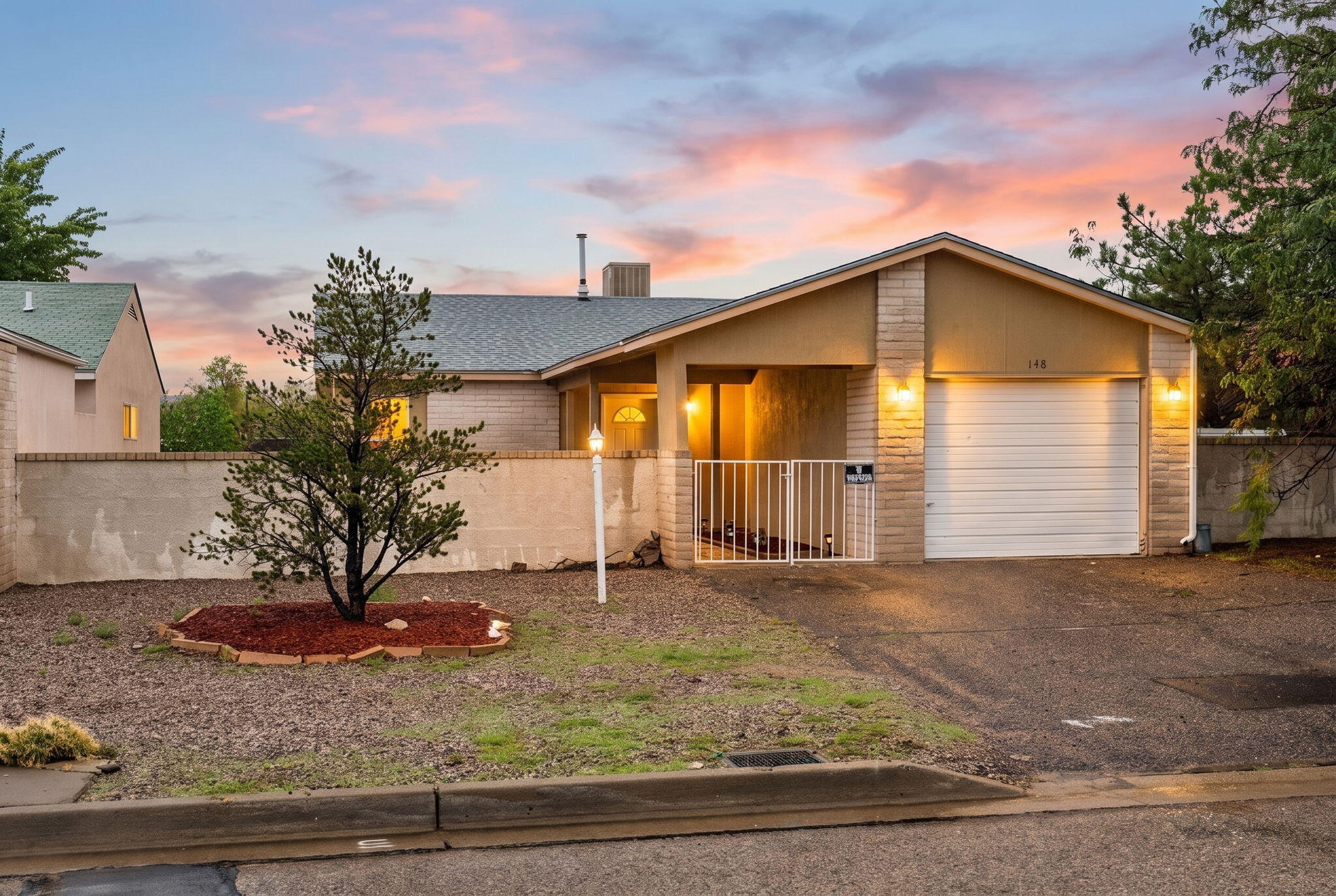 Photo 1 of Single family home for sale at 148 Pearl Dr Ne, Rio Rancho, NM 87124 | MLS# 1111923 | Listing updated on 2026-10-03