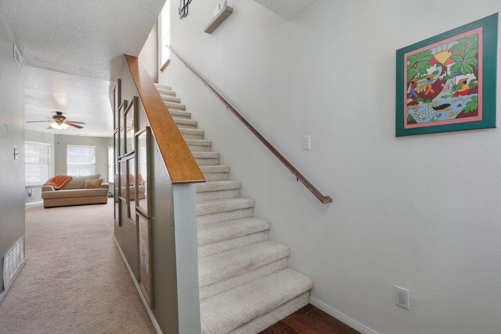 Photo 3 of Townhouse for sale at 1910 Moneda Dr Nw, Albuquerque, NM 87120 | MLS# 1111928 | Listing updated on 2026-10-03