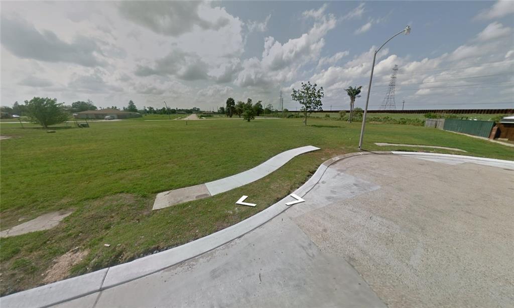 Photo 1 of Land for sale at 4020 Hamlet St, Chalmette, LA 70043 | MLS# 2580157 | Listing updated on 2026-10-05