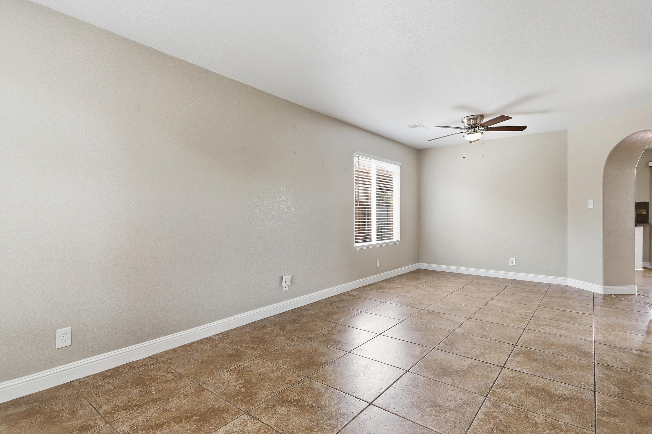 Photo 3 of Single family home for sale at 721 Valley Meadows Dr NE, Rio Rancho, NM 87144 | MLS# 1111978 | Listing updated on 2026-10-04