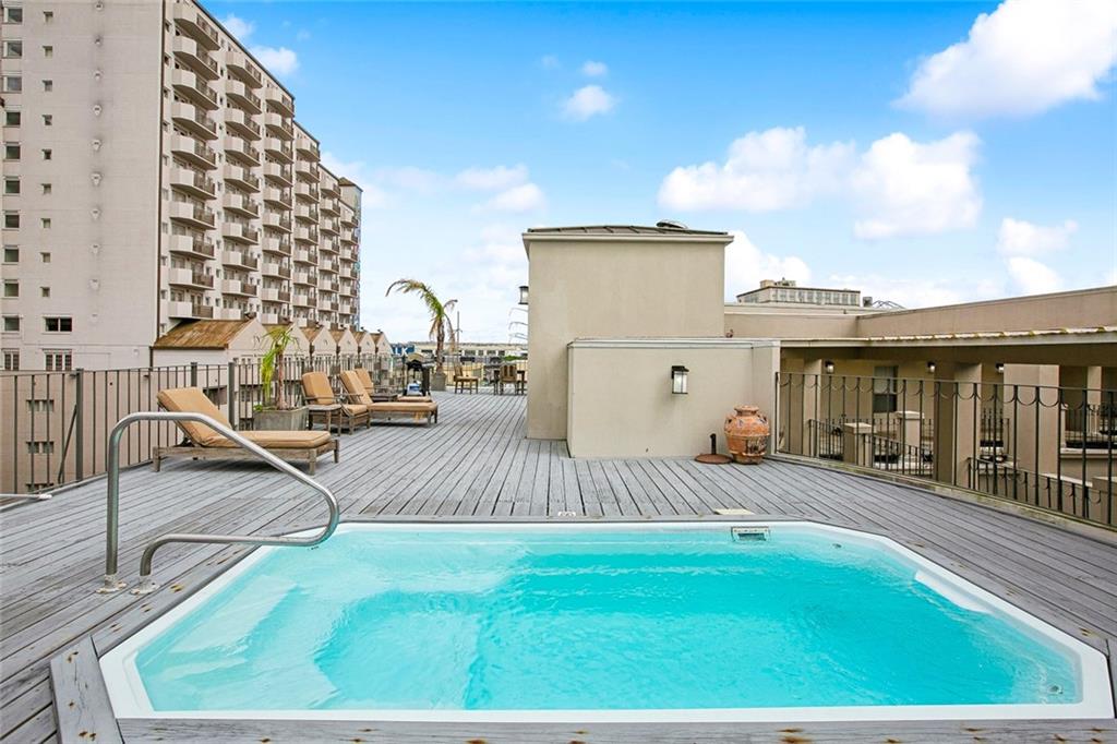 Photo 2 of Condo for sale at 330 Julia St #223, New Orleans, LA 70130 | MLS# 2579920 | Listing updated on 2026-10-09
