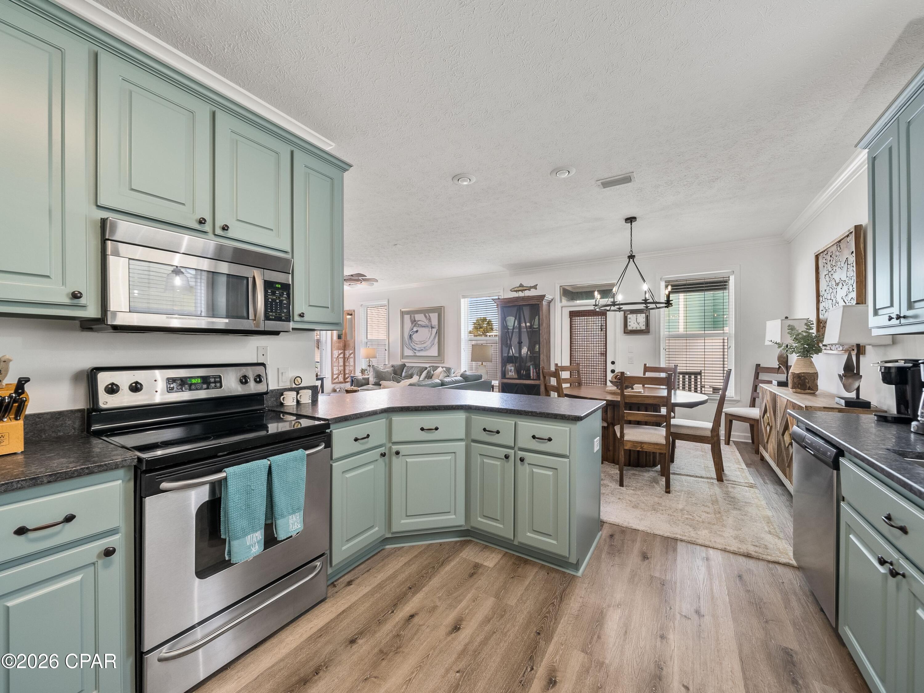 22504 Front Beach Road, Panama City Beach, FL 32413 thumbnail, photo 7 of 64