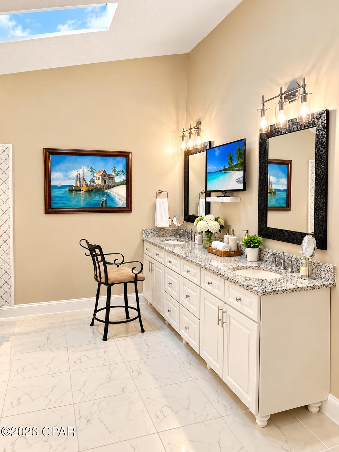 817 Dolphin Drive, Panama City Beach, FL 32408 thumbnail, photo 35 of 66