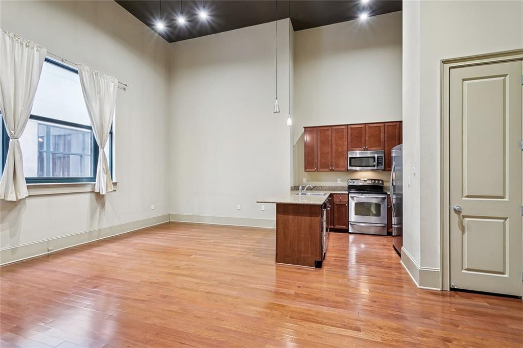 Photo 4 of Condo for sale at 1201 Canal St #256, New Orleans, LA 70112 | MLS# 2580264 | Listing updated on 2026-10-05