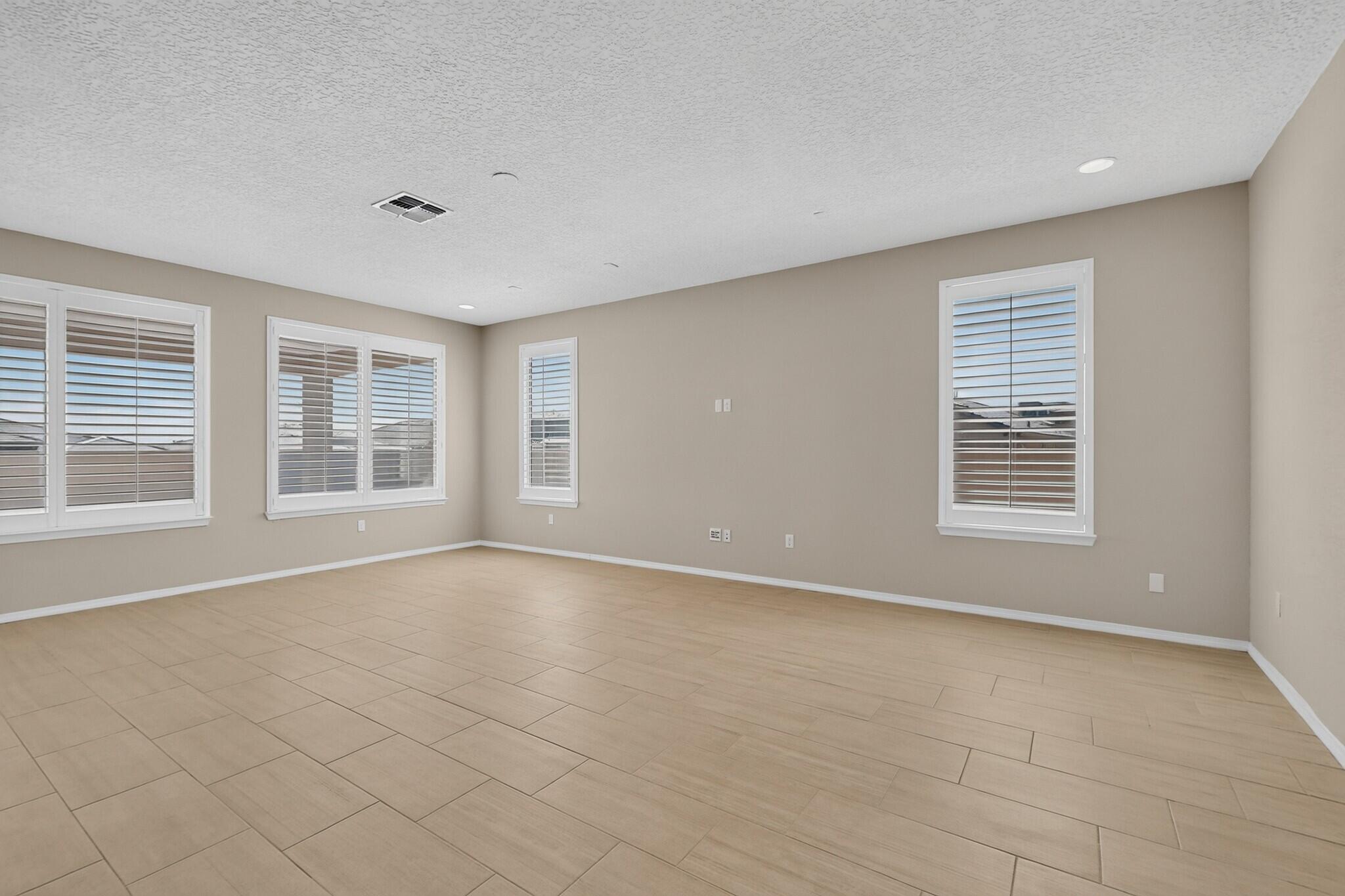 Photo 2 of Single family home for sale at 6301 Acadia Ln Ne, Rio Rancho, NM 87144 | MLS# 1112033 | Listing updated on 2026-10-06
