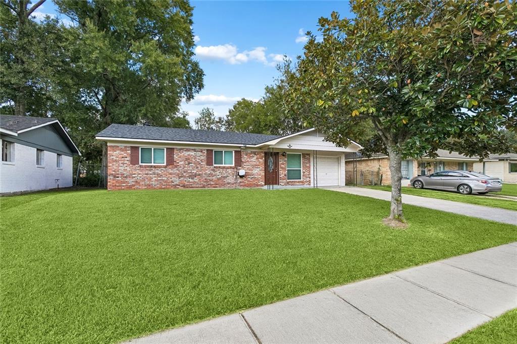 Photo 2 of Single family home for sale at 3775 Brookwood Dr, Slidell, LA 70458 | MLS# 2580182 | Listing updated on 2026-10-09
