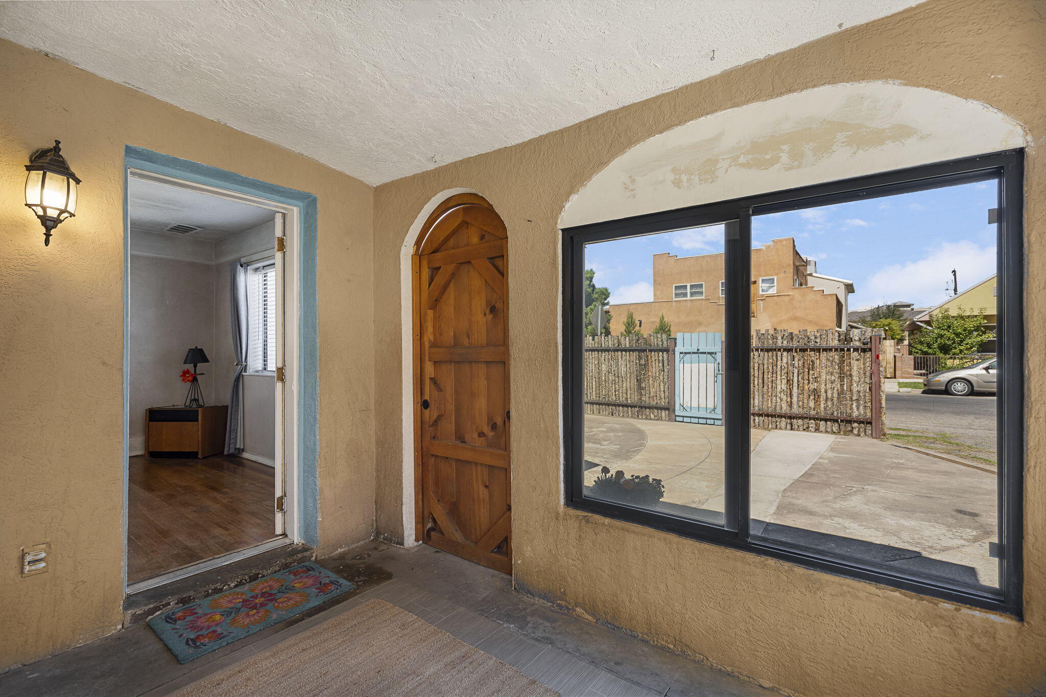 Photo 4 of Single family home for sale at 620 Iron Ave SW, Albuquerque, NM 87102 | MLS# 1112082 | Listing updated on 2026-10-07