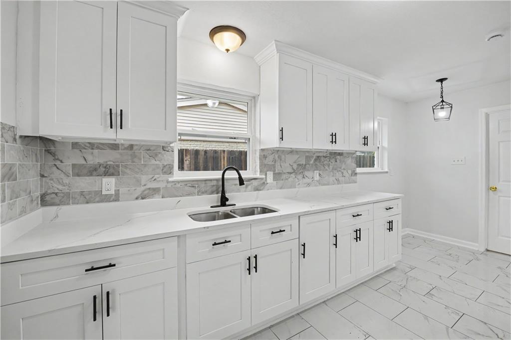 Photo 4 of Single family home for sale at 3612 River Oaks Dr, New Orleans, LA 70131 | MLS# 2580366 | Listing updated on 2026-10-07